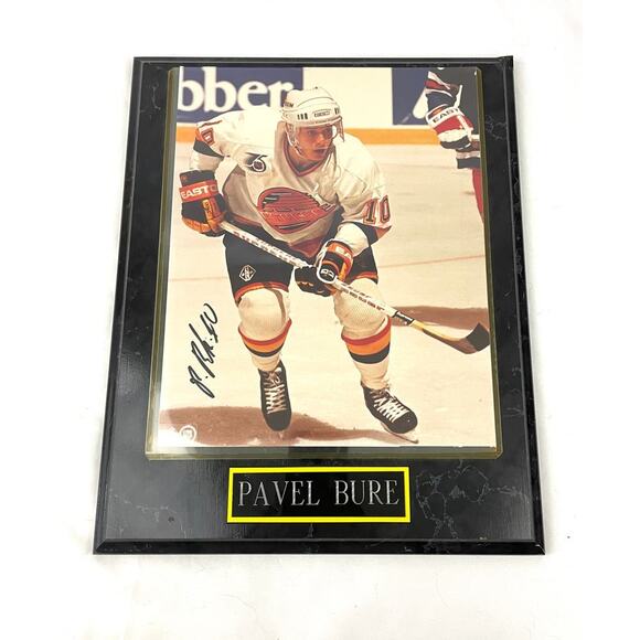 Pavel Bure Signed Plaque Vancouver Canucks NHL All-Star Hockey Player Photo - Picture 1 of 8